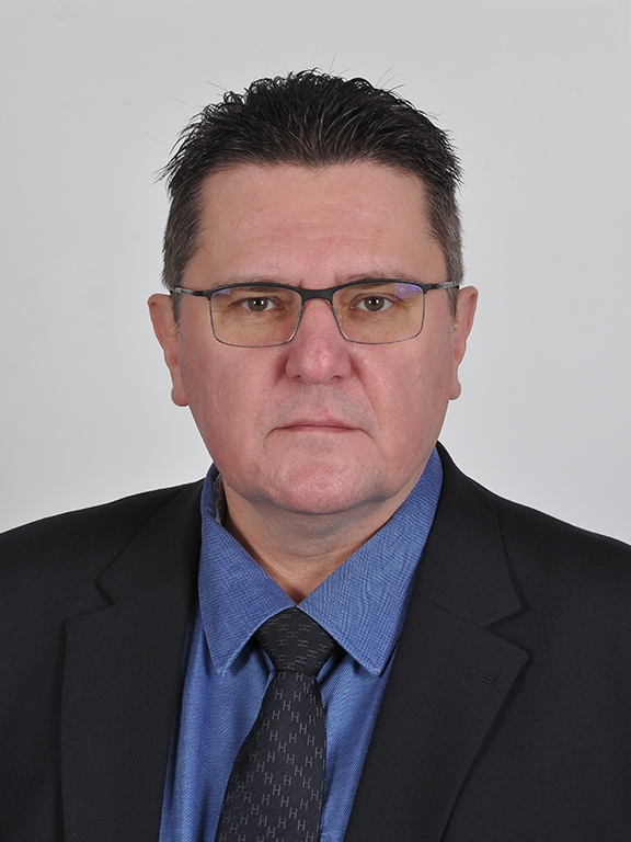 KAMIL ZELENAK